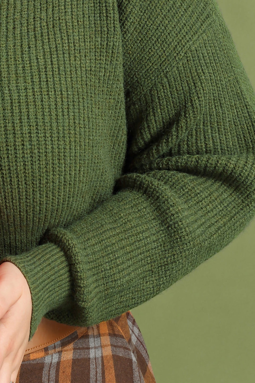 Quarter Zipper Up Plain Cashmere Woolen Sweater
