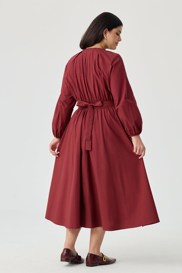 Pockets V-Neck Pleated Midi Dress with Back Tie