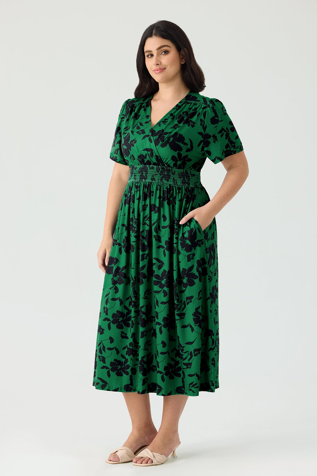 Pockets Smocked Waist Stars Print A-line Maxi Dress