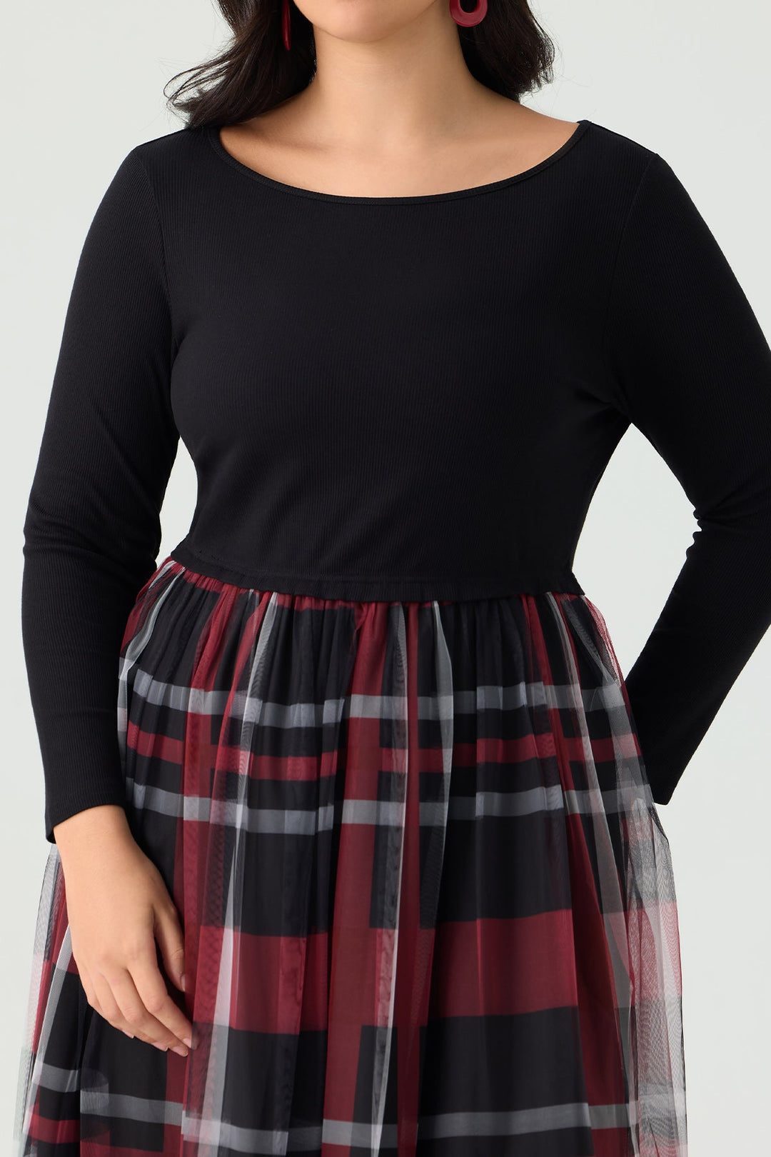 Colorblock Plaid Tulle Crew Neck Midi Dress