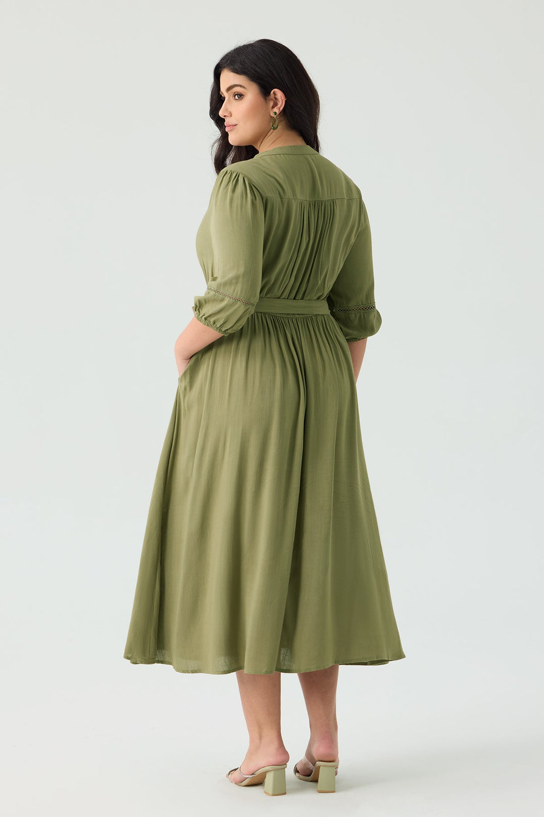 Pockets Adjustable Tie Waist Embroidered Details Green Midi Dress
