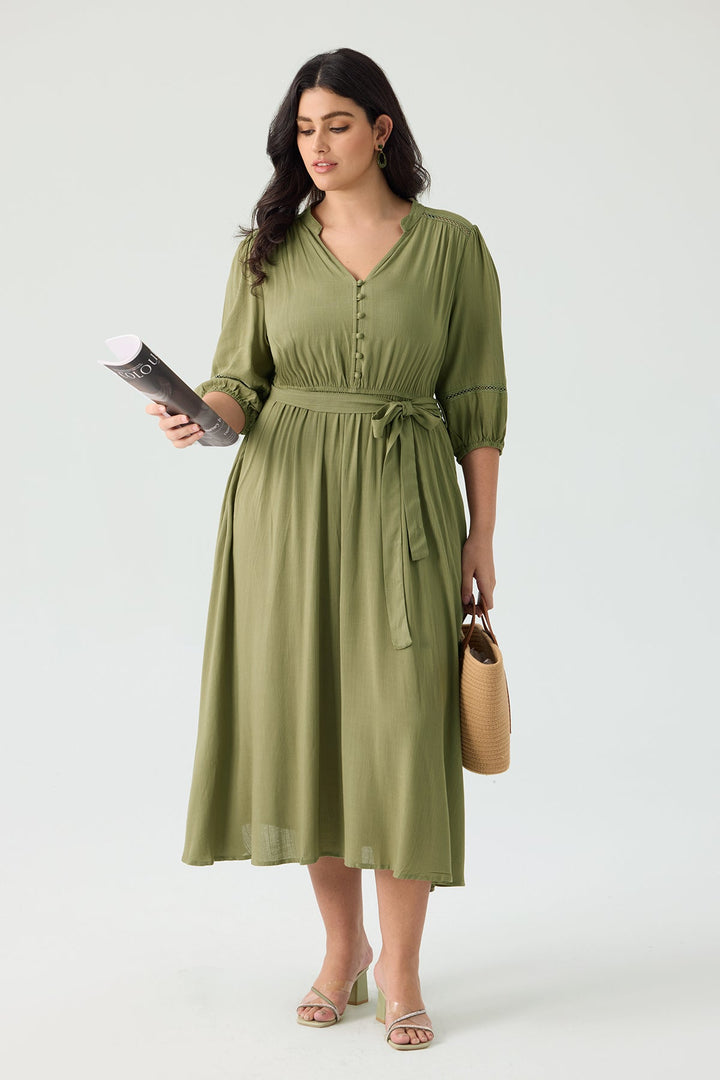 Pockets Adjustable Tie Waist Embroidered Details Green Midi Dress